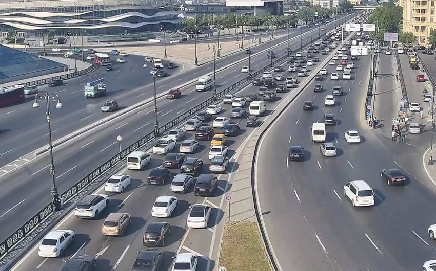 Bu yollarda tıxac var – Sürücülərin DİQQƏTİNƏ!