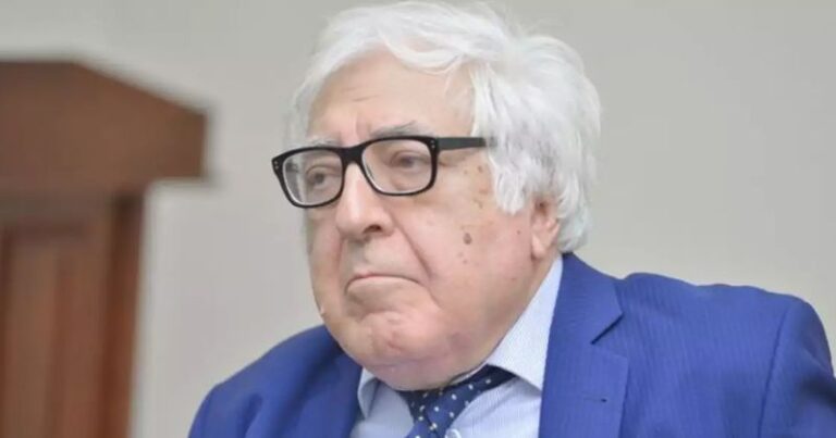 Yazıçı Anara nə olub? – Özü DANIŞDI – FOTO