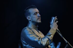 Məşhur türk müğənnisi Bakıda konsert verəcək