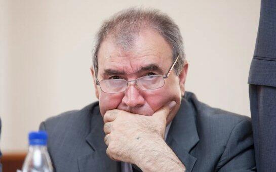 Cəmil Həsənlinin ölkədən çıxışına qadağa qoyuldu