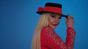 Efirdə Elit Star Cəmiləni məsxərəyə qoydular: 30 manatlıq müğənni olub – VİDEO