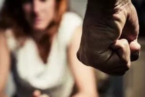 Kişi boşanmaq istəyən arvadını döyüb, xəstəxanalıq etdi