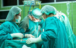 Sümük iliyi köçürməsi tibbi sığorta ilə mümkün olacaq