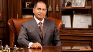 Azərbaycanlı milyarderin külli miqdarda vergi borcu var