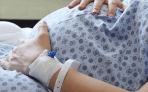 Daha bir ana doğuş zamanı öldü