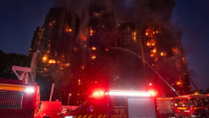 Honq Konqda dəhşətli yanğın – Ölənlərin sayı 36 nəfərə çatıb – YENİLƏNİB