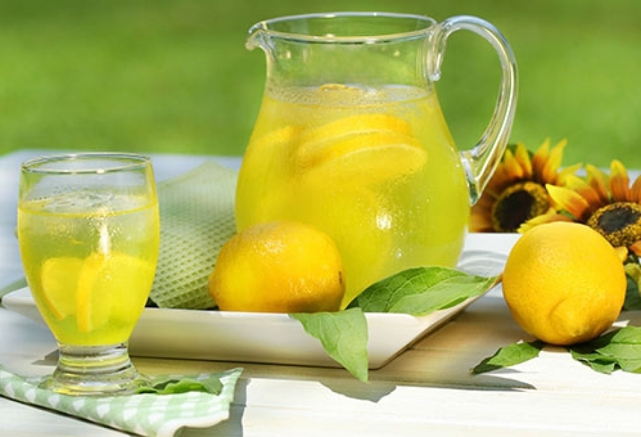 Evdə hazırlanan təbii ARIQLAMA İÇKİLƏRİ