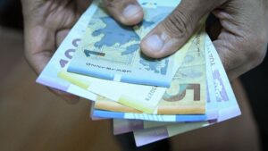 Ayda 16 manat ödəyəcək “işləyən işsizlər” necə müəyyənləşəcək?