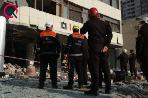 “Yeni salınan yola görə binaya yeraltı qaz sızıb” – Plaza sahibi