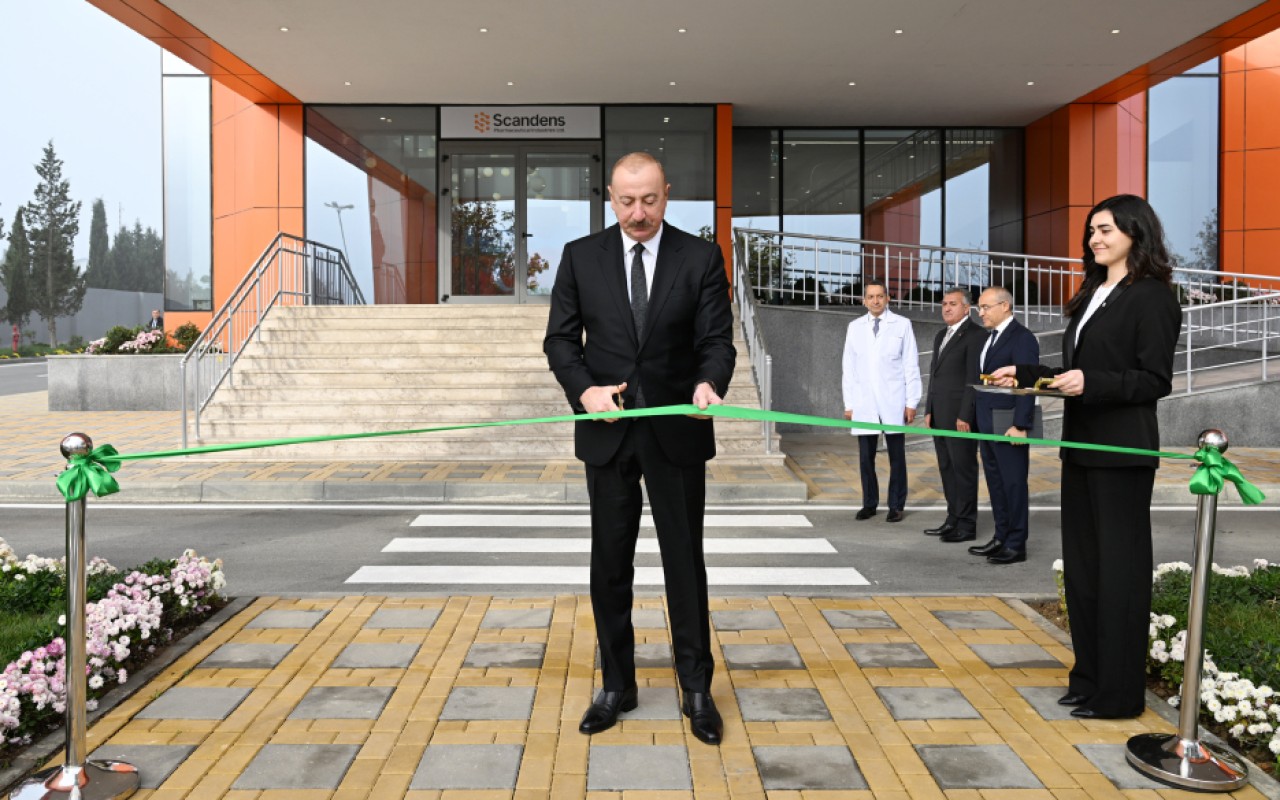 Prezident açılışda – FOTOLAR