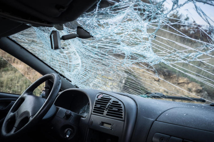 Nazirliyin sabiq idarə rəisini maşın vurub öldürdü – FOTO