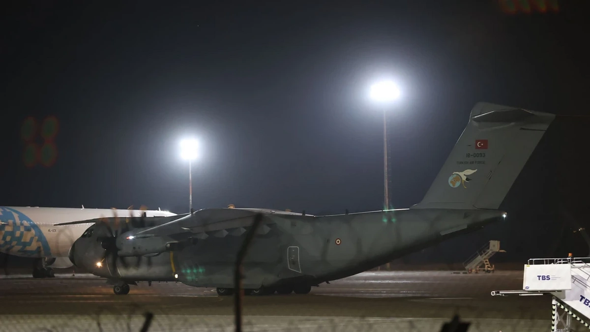 Təyyarə qəzasında həlak olan hərbçilərin nəşi Gürcüstandan Türkiyəyə gətirilib