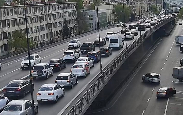 Bakının bu yollarında tıxac var – SİYAHI