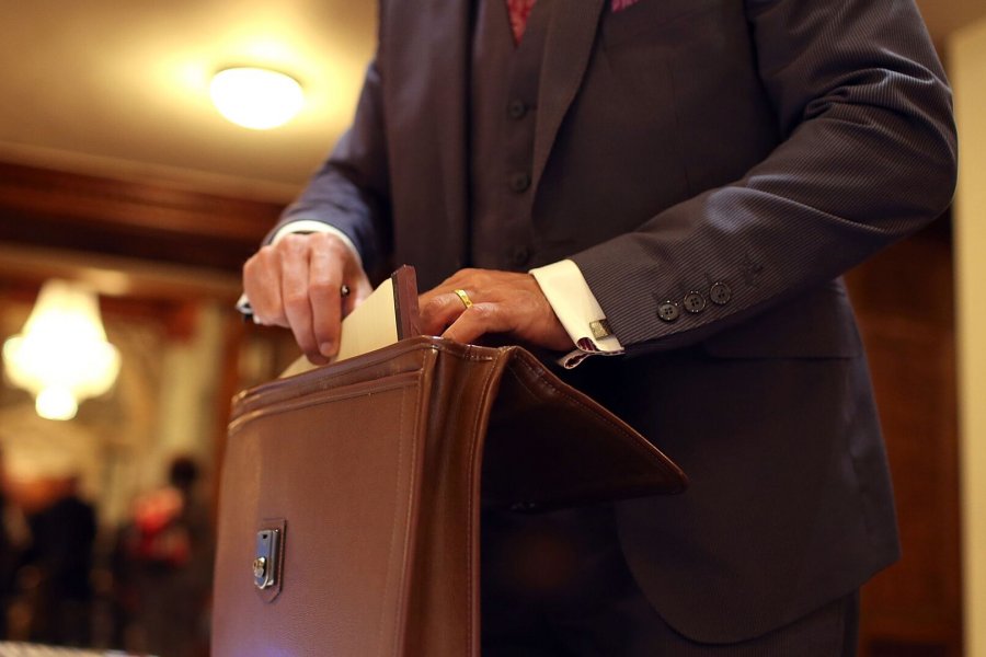 Zaur Şahbalayev işdən çıxarıldı