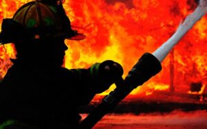 Füzuli və Cəbrayılda genişmiqyaslı yanğınlar – Sərhəd ərazilərə qədər yayılıb