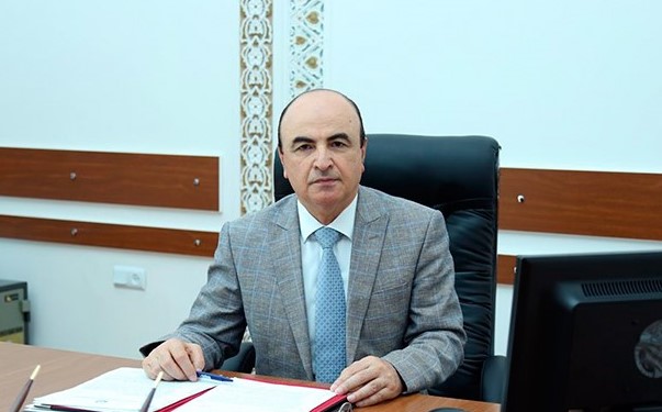 Professorluğu əlindən alınan rektorla bağlı MARAQLI MƏLUMATLAR