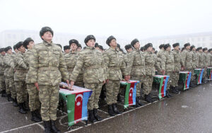 Əsgərlərə verilən məzuniyyətin müddəti artırıla bilər