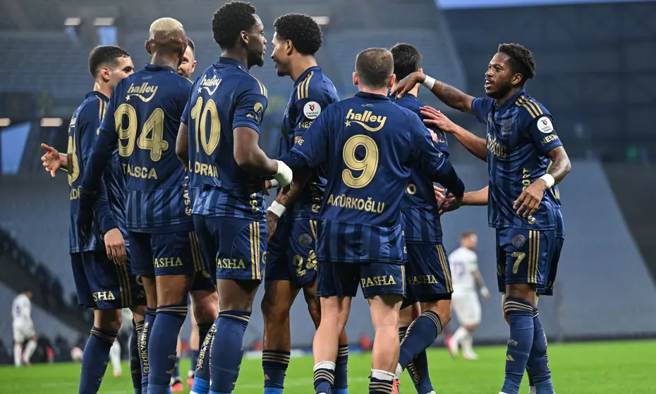 “Fənərbağça” 3 xalı 3 qolla qazandı