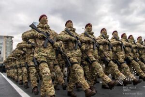 Bu hərbçilərin xidmət müddəti azaldıldı – QANUN