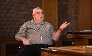 Dedim ki, nə qədər qızıl varsa, hamısını verin – Şərurlu İsfəndiyardan MARAQLI AÇIQLAMA