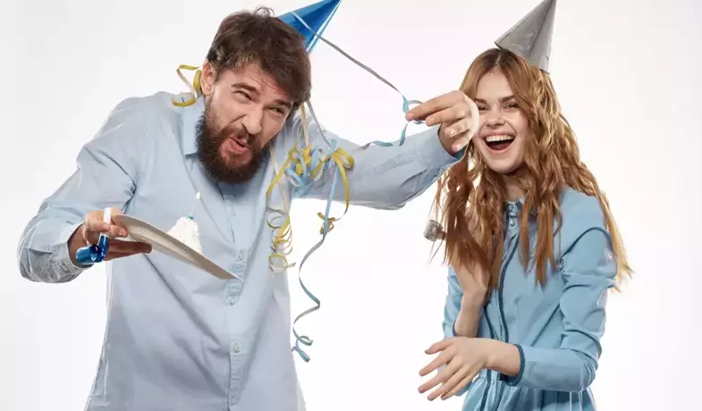 Kişilər ən çox bu davranışlardan təsirlənir – Qadınlar OXUSUN