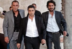 “Kurtlar Vadisi”nin aktyoru tanınmaz halda – FOTO