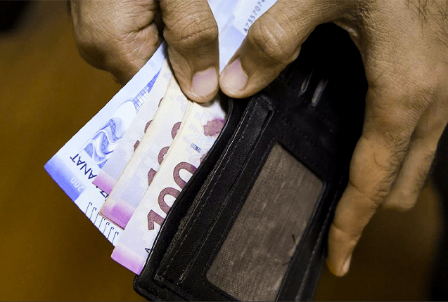 Bu şəxslər daha az vergi ödəyəcək