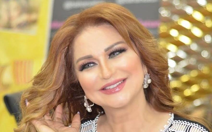 Mələkxanım Eyubova oğlu ilə FOTOSUNU paylaşdı