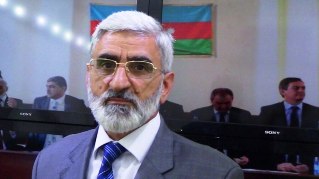 Mirmahmud Mirəlioğlunun 18 yaşlı nəvəsi ürəktutmasından vəfat edib – YENİLƏNİB