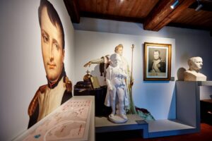 Napoleona məxsus üzük oğurlandı