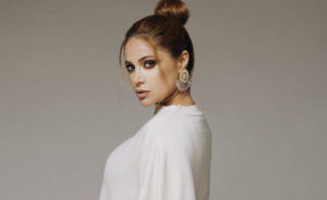 Nigar Camal bu dəfə KamAz sürdü – VİDEO