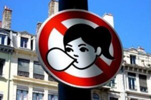 Dünyanın ən qəribə qanunları – İnanmaq çətindir