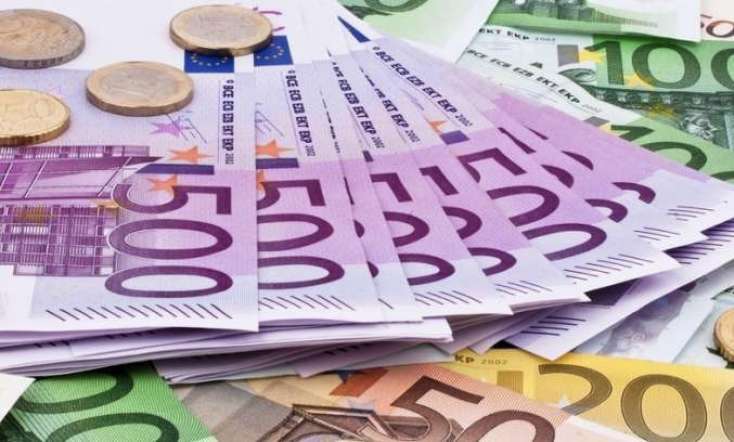 Avro bahalaşdı,rubl ucuzlaşdı – MƏZƏNNƏ