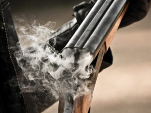 Tanınmış həkimin qızının ailəsində DƏHŞƏT: Oğul atasını öldürdü, ana cinayəti gizlətdi