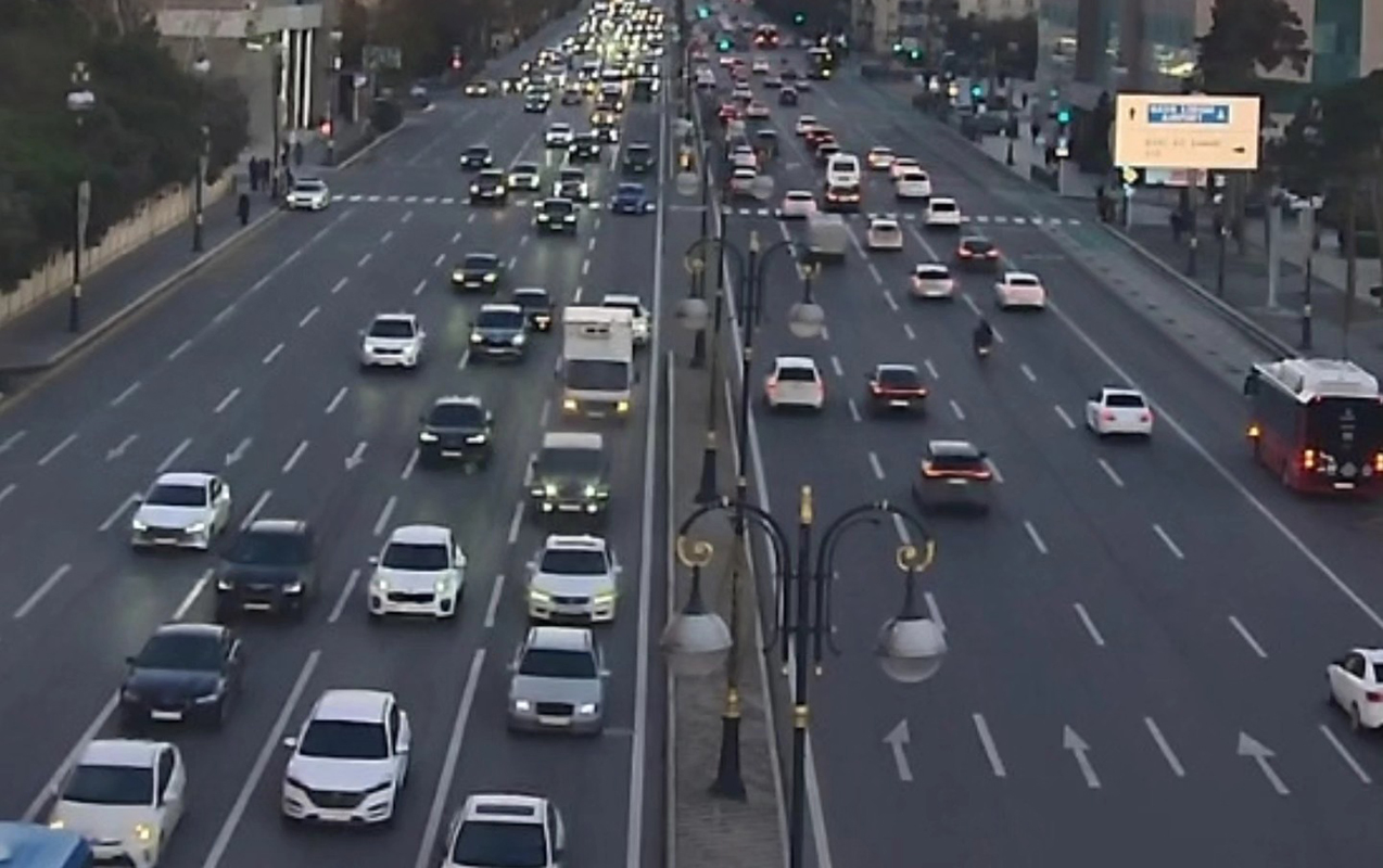 Bu yollarda sıxlıq var