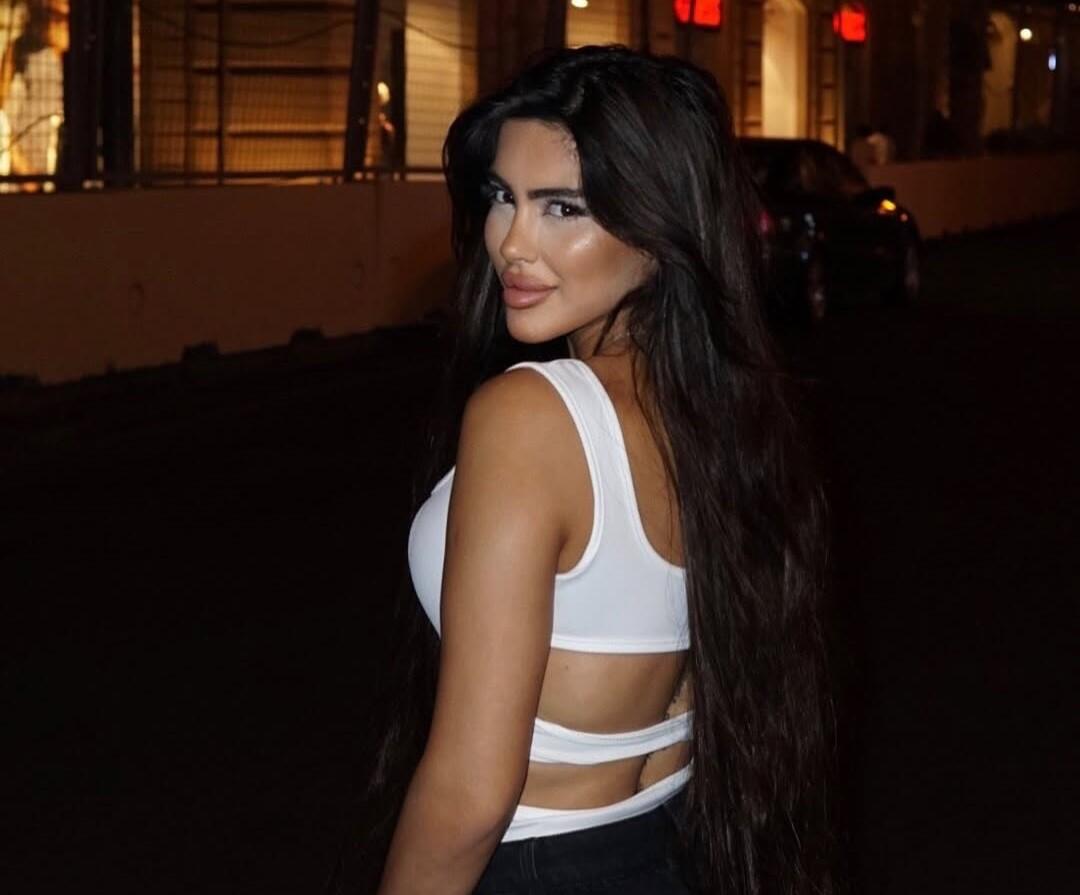 Tanınmış bloger əməliyyatdan sonra komaya düşdü – İDDİA