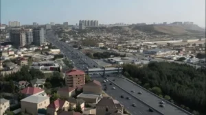 Xırdalanda mənzildə köməksiz vəziyyətdə qalan vətəndaşlar xilas edildi – VİDEO