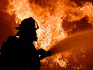 Azərbaycanda daha bir dəhşətli yanğın: Şəhid anası həlak oldu, bacı-qardaşı yaralandı – YENİLƏNDİ