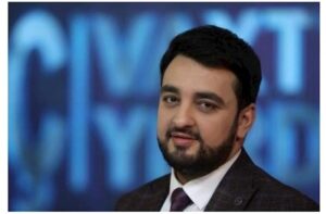 “Səni sevirəm, vallah, özü də çox” – Zaurdan xanımına SEVGİ ETİRAFI