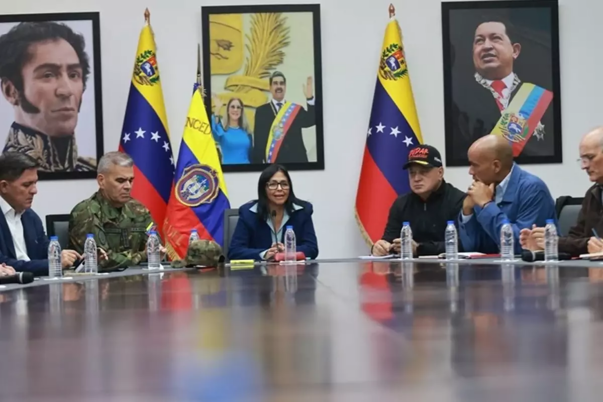 ABŞ-ı dəstəkləyənlər həbs olunacaq – Delsi Rodrigez QƏRAR VERDİ