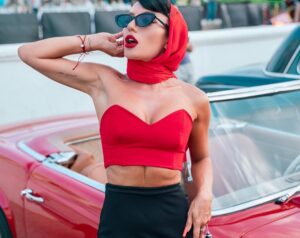 Dilarədən çılpaq FOTOSESSİYA