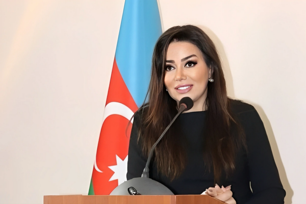 İşdən çıxarılan icra başçısını bu xanım əvəz edir – FOTO