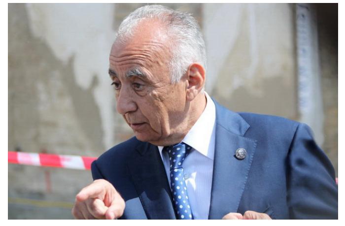 Hacıbala Abutalıbov bu kəndə köçüb