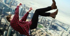 Yuxuda hündürdən düşmək necə yozulur?