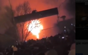 İranda etirazçılar dövlət televiziyasının binasını yandırdı – VİDEO