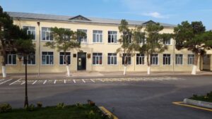 Bakıda məktəbdə OLAY: Müəllim direktor müavinini döydü