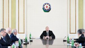 Prezident müşavirə keçirdi – FOTOLAR