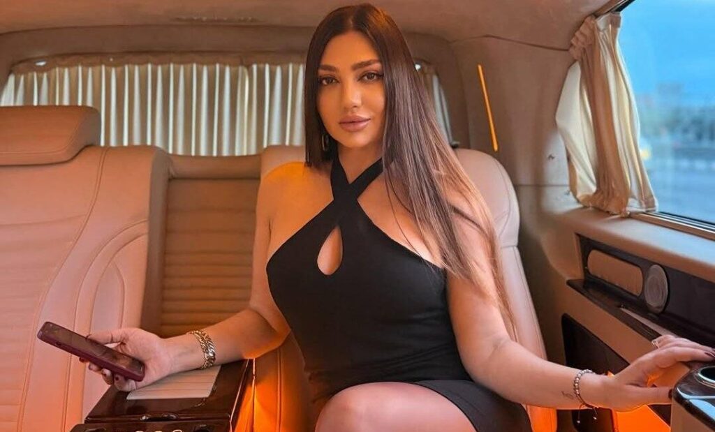 20 il əvvəl də açıq-saçıq geyinirdim – Sevinc