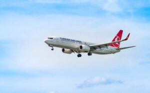 Türk Hava Yolları Tehrana uçuşları ləğv etdi